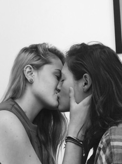 Heylesbianlove