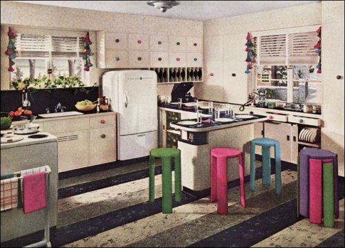 Beautiful American kitchens from the 1940s. See more here.