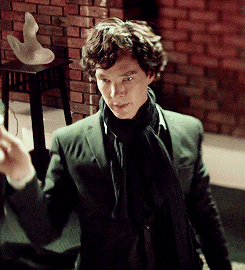 onthelosingside:  Let’s talk about how dainty drunk Sherlock is.  