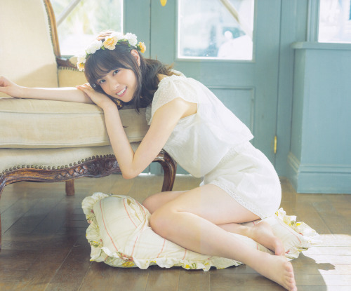 Nanase Nishino - UTB