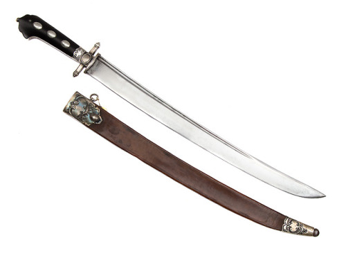 peashooter85:French hunting sword, early 19th century. from Helios Auctions 