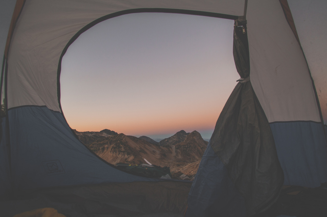 man-and-camera:  camp views ➾ Luke Gram