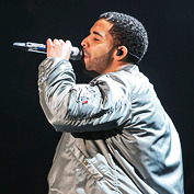 asapdrake: Drake performing in Dubai