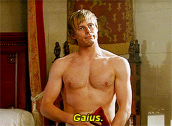 superlockedhogwartianinthetardis:  I DON’T WATCH THIS SHOW (yet) BUT ARE THEY TRYING