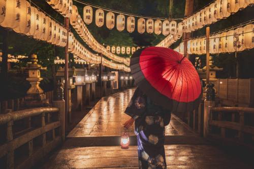 itsmarjudgelove: A beautiful photograph captured at Tamura Shrine Mantosai Lantern Festival held in 