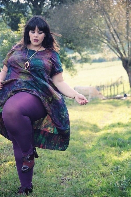 es-bbw:  http://es-bbw.tumblr.com/