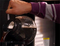 tremblelittlelioncas:  Cas + hands // 9.06 