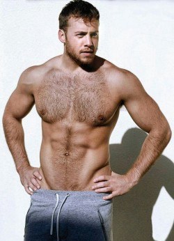 Fur, Tats, Leather and Scruff...