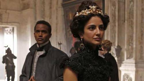 Medalion Rahimi as Princess Isabella in Still Star-Crossed