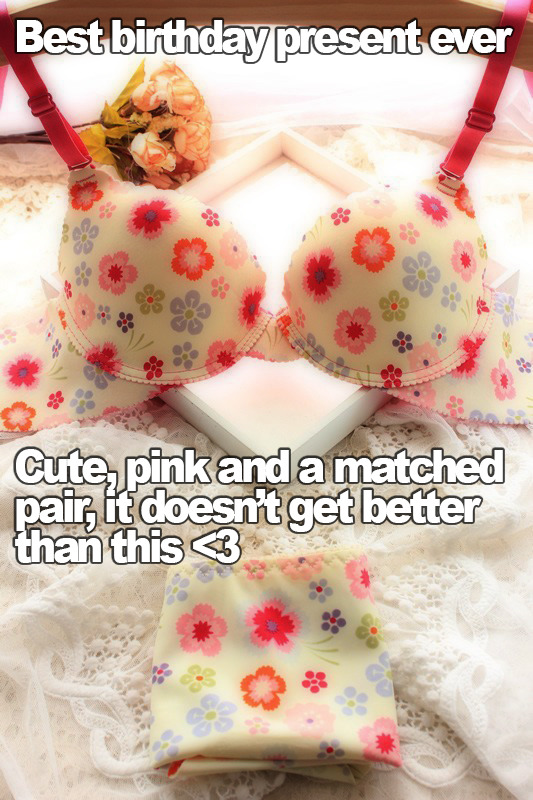 sissydonna:sissydonna:  cicistories:  I love my silky lingerie as much as anyone