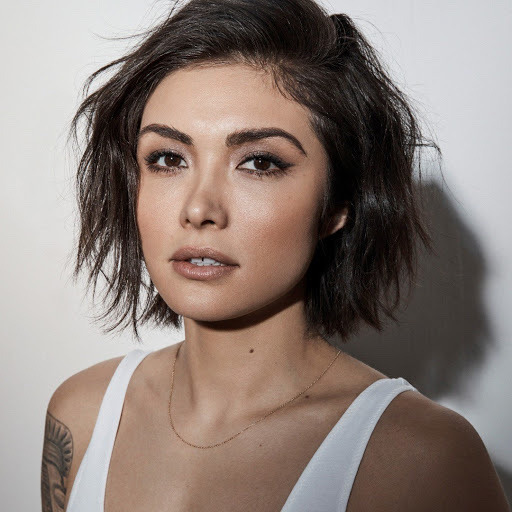 Daniella pineda sexy