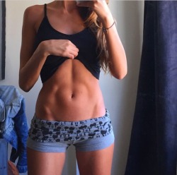 ibringmotivation:  Sonia Tlev