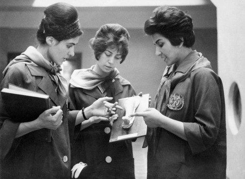 historicaltimes:Two female medicine students listening to their female professor. Kabul, Afghanistan