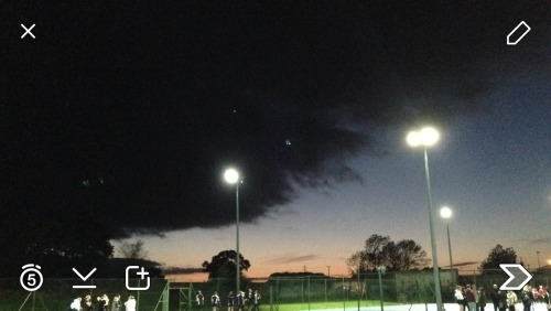 rozehy:  a shot of the sky after my netball game; dark meets light.