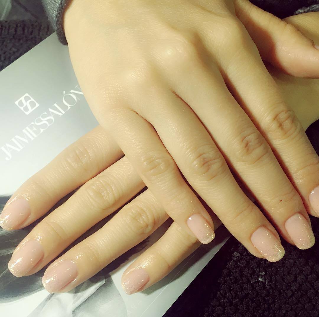 Hoy mis manos perfectas con tratamiento de parafina para hidratar 💅🏼Solo lo