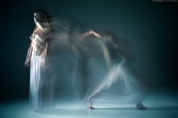 ronnieboehm:  Contemporary dancer Sachi Cote.