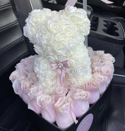 milliondollaprincess:Valentine’s Day Mood🏹 ♡