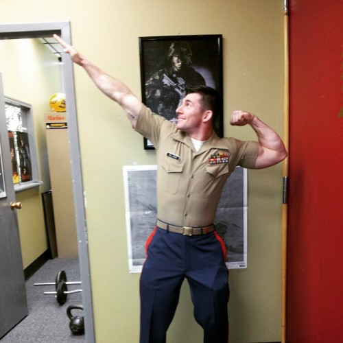 machomilitarygunshow:In love with the short sleeves..,.you’re welcome America! Dem abs doe #militarymuscle #sunsoutgunsout #USMC #gunshow #Marines #moto #challengeaccepted #yolo #swagger #MCMAP #Marinecorps by sgt.billman.marine Leave a comment at the