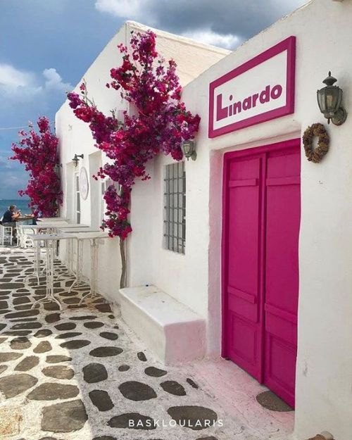 Paros, Greece by @baskloularis #the_daily_traveller www.dailytraveller.gr