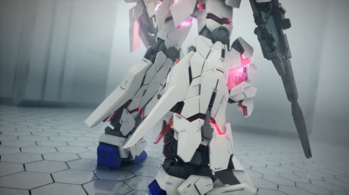 Perfect Grade Gundam Unicorn What a mind-blowing piece of beauty - and those beautifully detailed le