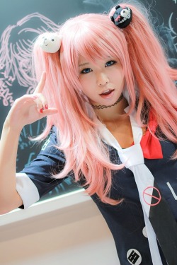 cosplayeverywhere:  Danganronpa (ダンガンロンパ)