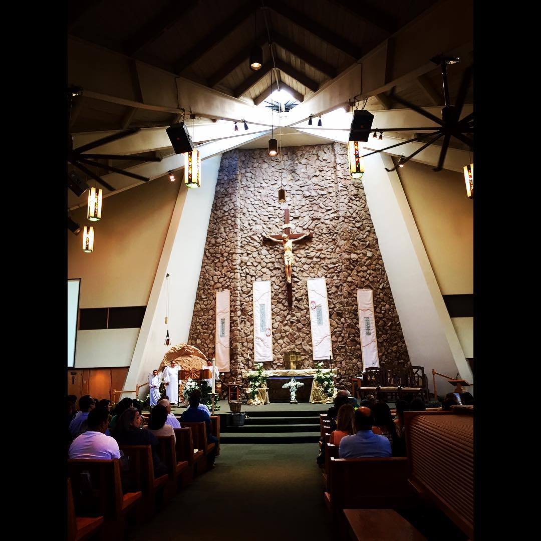 #Easter #hehasrisen #church #mostholyrosary #antioch #withmymom  (at Most Holy Rosary