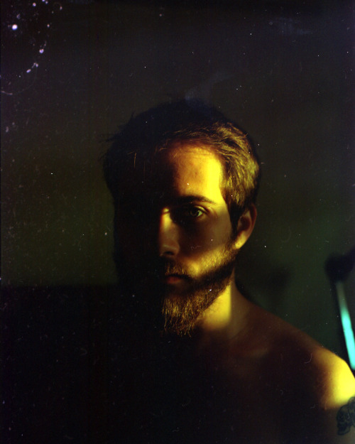 untrustyou:Derek Fernandes