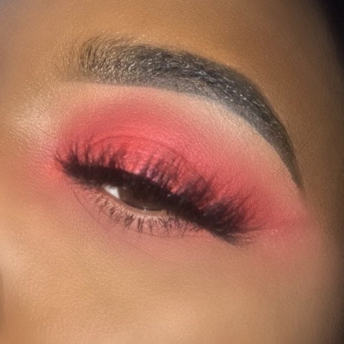 I was feeling a little… well… Red would you guys like a video on this ??• • • • Eyes