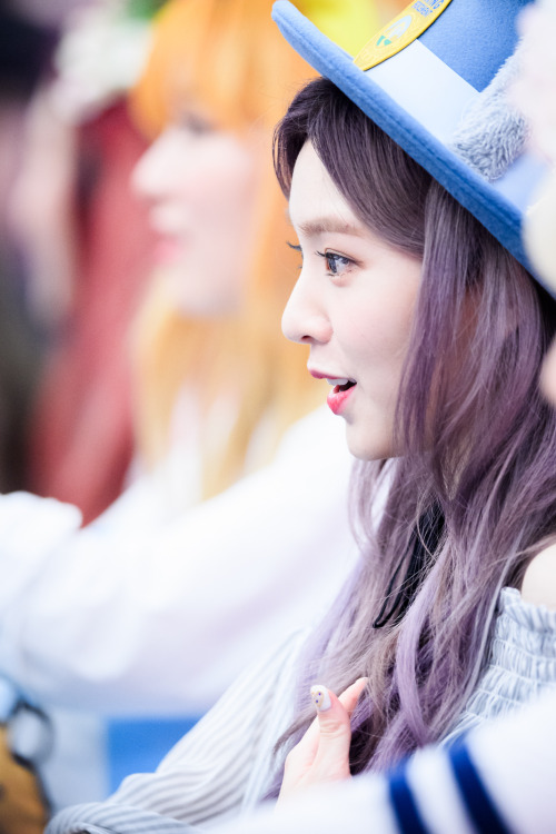 fyeah-irene: gallrof | editing is allowed, but please credit!