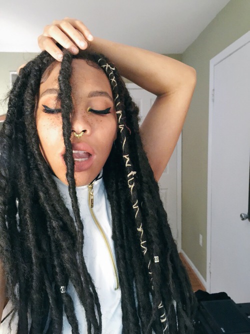 kieraplease:  Invite me to your parties.