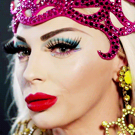 grammylesslana:alyssa edwards | cosmopolitan transformation (x)