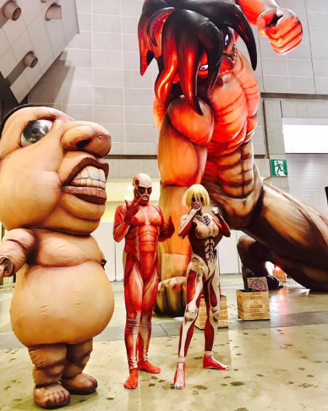 A look at the Shingeki no Kyojin displays at AnimeJapan 2017, such as the inflatable