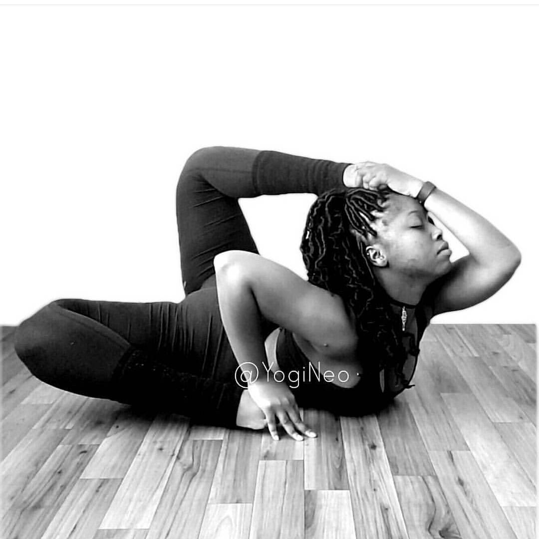luvisblack:  #LuvIsBlack #BlackYogis #BlackFitnessFriday #BeautifulBlackWoman #FitnessFriday