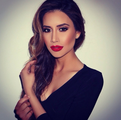 itzantwonyo:  Persian Girls On Instagram: @yassighalichi - Yassamin “Yassi” Ghalichi@lillyghalichi - Neelufar Seyed “Lilly” Ghalichi@mahlaghajaberi -Mahlagha Jaberi@bittersweetbby - Arezou Jaberi@leylamilani - Leyla Milani-Khoshbin@shivasafai