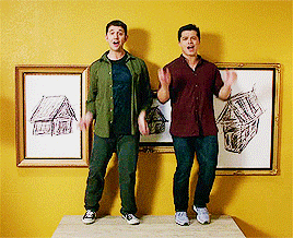 perenniallyfascinating:   ♪  We tapped that ass   All over this house  ♪  