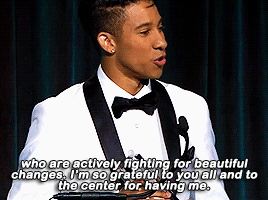 dailykeiynanlonsdale:keiynan accepting the youth advocacy award +