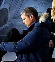 Leonard Snart Rewatch ❅ ↳ Legends Of Tomorrow 1.01: Pilot Part I 