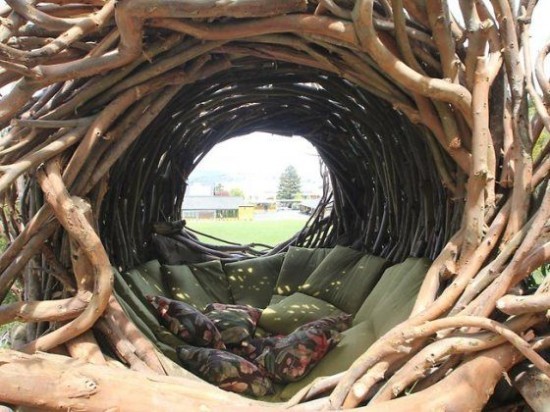 odditiesoflife:  Spirit Nests  California-based artist Jayson Fann designs and creates
