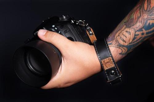 Leather Camera Wrist Strap //MamuttUsa