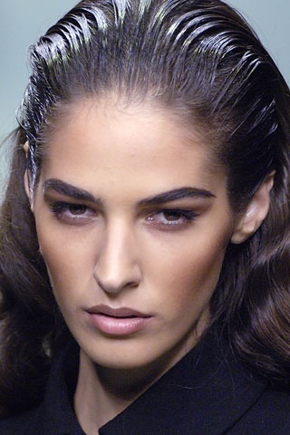 fraile:  demeulemesster:  cynicz:  confusedwixson:  Alexander McQueen SS06  this looks like 3 bitches and one poor scared girl who is about to get beat up by 3 bitches  ^  Bianca balti slays 
