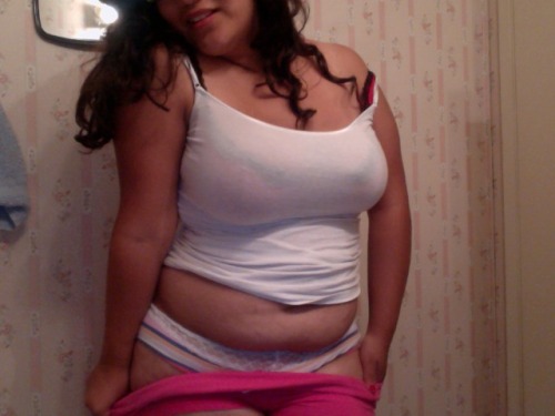 random-chubby-curves:  :)