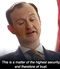 ivyblossom:nana-41175:anigrrrl2:John is the sexiest motherfucker out there. That moment when John re