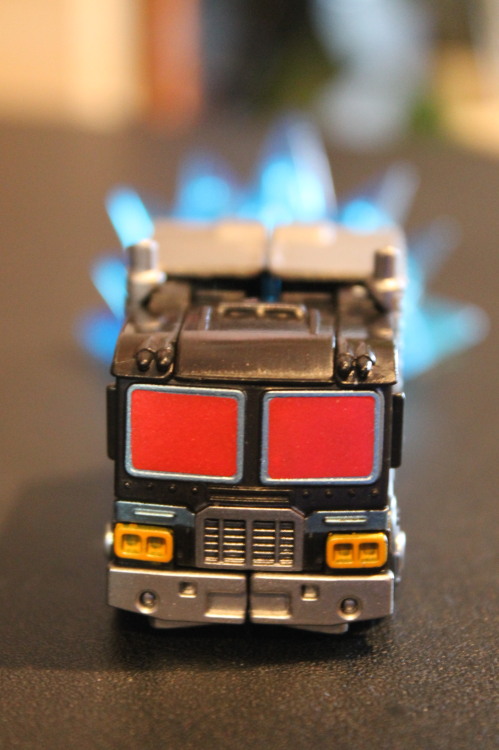 Transformers QT33 Black Convoy