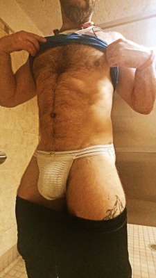 xlbigmanstuff:  more big man stuff at http://xlbigmanstuff.tumblr.com/ over 40,000 followers!  Fuckin wooooof