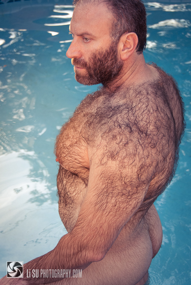 duncan66:  backfur:  Seriously good beef, always serving fresh www.backfur.tumblr.com