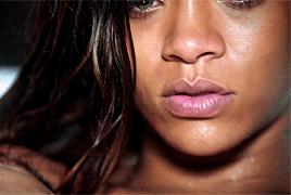 beyonceknowless:When a door closes, you have two choices: Give up or keep going. Let them shut you d