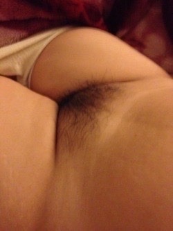 itssilver1995:  I’d love to swap with you and your Husband. Same bed no holds barred.@deeznuts35