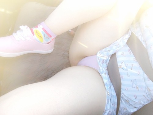 lovely-thighs:  ⛅️