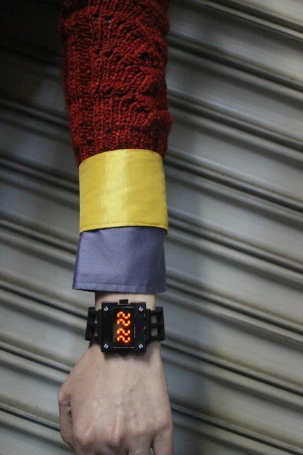 zero-escape:Photos of the pre-order bonus Zero Time Dilemma watch have surfaced! If you were lucky e