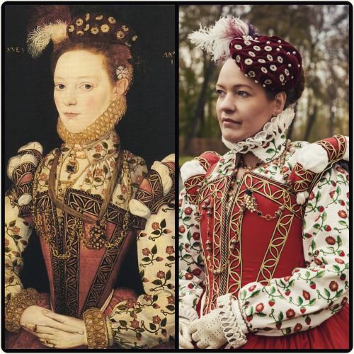  Elizabethan red costume (based on the portrait of a young lady, possibly Helena Snakenborg, Later M